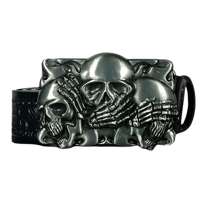 Three Wise Skulls belt buckle featuring three skulls with hands covering eyes, ears, and mouth, metal design, 6x9 cm size